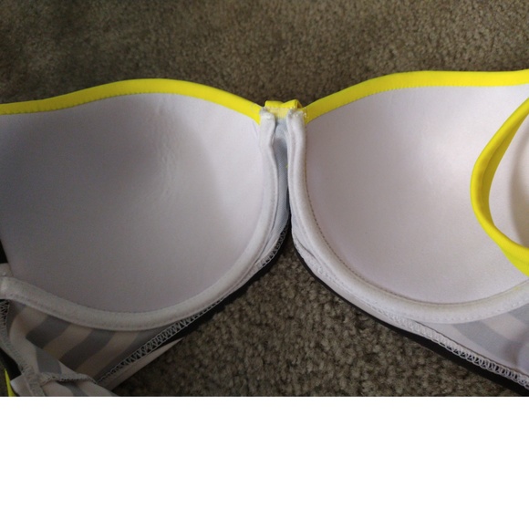 BLACK-GOLD-WHITE SWIM TOP - SIZE MED - Picture 7 of 7